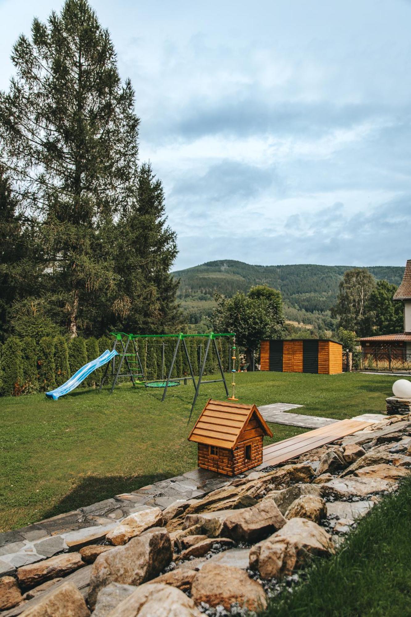Skrzaci Zakatek - Domek Z Prywatna Balia Z Jacuzzi Stronie Slaskie Exterior photo